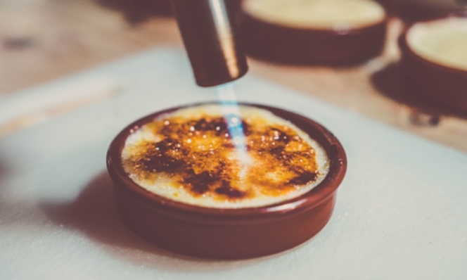 Crème brulée au roquefort - Accords mets et vins avec du Sauternes